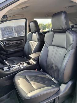 2024 Isuzu MU-X LS-T