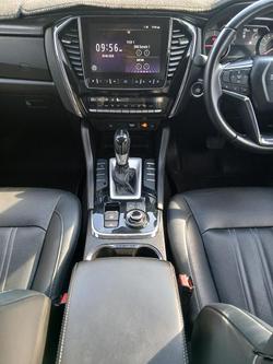 2024 Isuzu MU-X LS-T