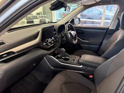 2025 Toyota Kluger GX