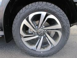 2021 Isuzu MU-X LS-T