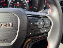 2025 Isuzu D-MAX X-TERRAIN