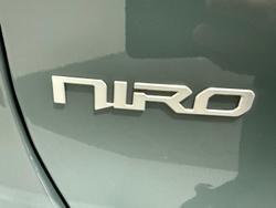 2022 Kia Niro HEV GT-Line