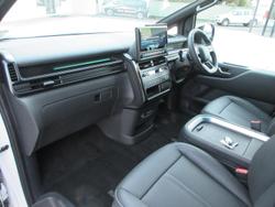 2026 Hyundai STARIA Lounge