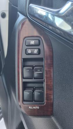 2017 Toyota Landcruiser Prado VX