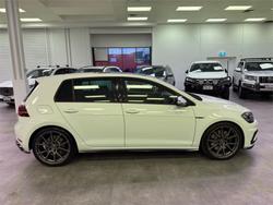 2018 Volkswagen Golf R