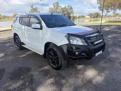 2015 Isuzu MU-X LS-M
