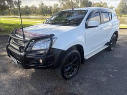 2015 Isuzu MU-X LS-M