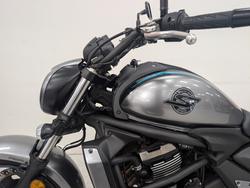 2025 Kawasaki VULCAN S grey