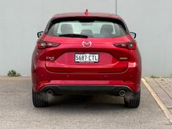 2022 Mazda CX-5 Akera