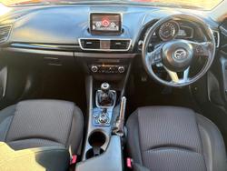 2016 Mazda 3 SP25