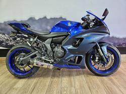 Yamaha YZF-R7LA