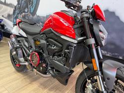 2023 DUCATI MONSTER RED