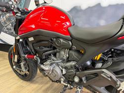 2023 DUCATI MONSTER RED