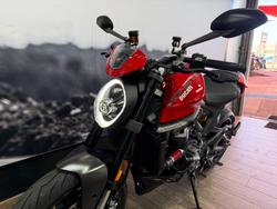 2023 DUCATI MONSTER RED