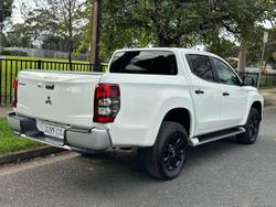 2022 Mitsubishi Triton GLX-R