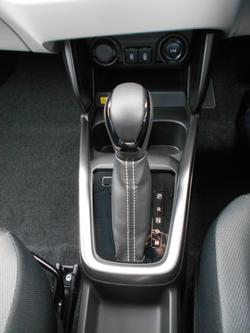 2025 Suzuki Swift Hybrid GLX