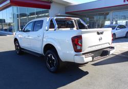 2025 NISSAN NAVARA ST-X