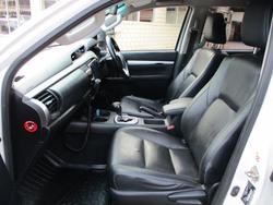 2018 Toyota Hilux SR5 GUN126R White