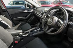 2017 Mazda 3 Neo