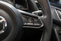 2017 Mazda 3 Neo