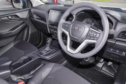 2026 Isuzu D-MAX SX