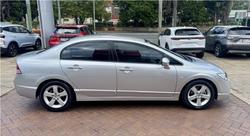 2006 Honda
Civic VTi-L