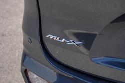 2025 Isuzu MU-X LS-U