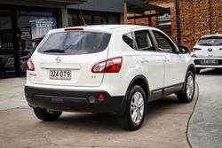 2013 NISSAN DUALIS ST (4x2)