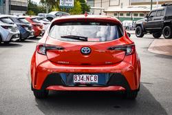 2025 Toyota COROLLA SX