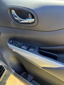 2025 NISSAN NP300 NAVARA ST-X