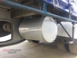 2009 Vawdrey 34 Pallet Dropdeck Curtainsider B Double Set