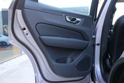 2026 Volvo XC60 Ultra B5 Dark