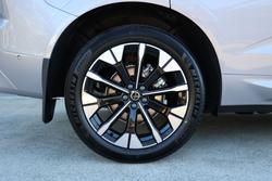 2026 Volvo XC60 Ultra B5 Dark