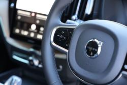 2026 Volvo XC60 Ultra B5 Dark