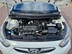 2013 Hyundai
Accent Active