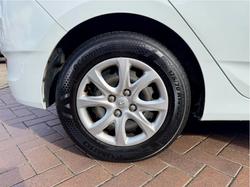 2013 Hyundai
Accent Active