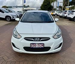 2013 Hyundai
Accent Active