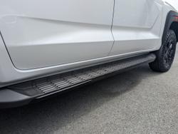 2025 NISSAN NAVARA PRO-4X