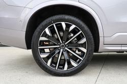 2026 Volvo XC90 Ultra B5 Dark