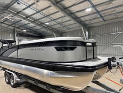 2023 BEN 24LX METALLIC SILVER