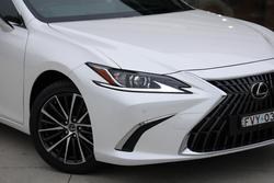 2025 Lexus ES300h ES300h Luxury 2.5L Hybrid Auto CVT Sedan 2E62810 002