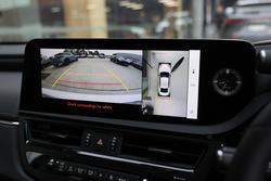 2025 Lexus ES300h ES300h Luxury 2.5L Hybrid Auto CVT Sedan 2E62810 002