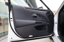 2025 Lexus ES300h ES300h Luxury 2.5L Hybrid Auto CVT Sedan 2E62810 002