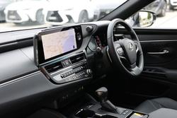 2025 Lexus ES300h ES300h Luxury 2.5L Hybrid Auto CVT Sedan 2E62810 002