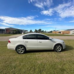 2015 Volkswagen
Passat 118TSI Special Model