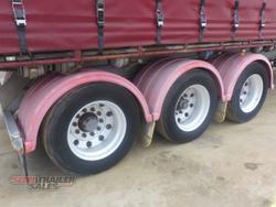 2009 Lusty Tipping Curtainsider B Double Set Grain Chassis Tippers