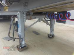 2009 Lusty Tipping Curtainsider B Double Set Grain Chassis Tippers