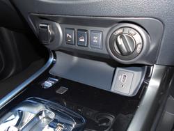 2025 Nissan Navara ST-X