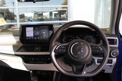 2025 Suzuki Swift Hybrid Plus