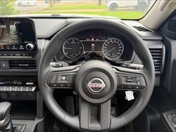 2026 NISSAN NAVARA